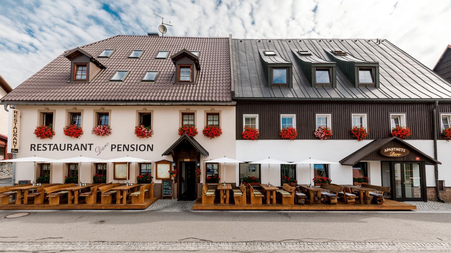 Penzion a Apartmány Daro Bozi Dar Exterior foto